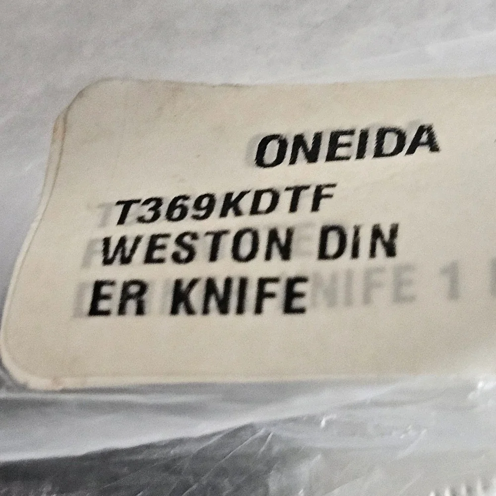 Oneida Weston Dinner Knife Stainless Steel T369KDTF Silver Mirror Finish 9.25